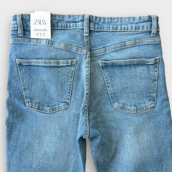 Zara - cropped flair jeans / NWT - sz 6 US - Picture 5 of 6